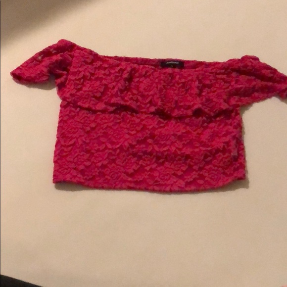 Large Ambiance Pink Lace Crop Top! - Picture 2 of 3
